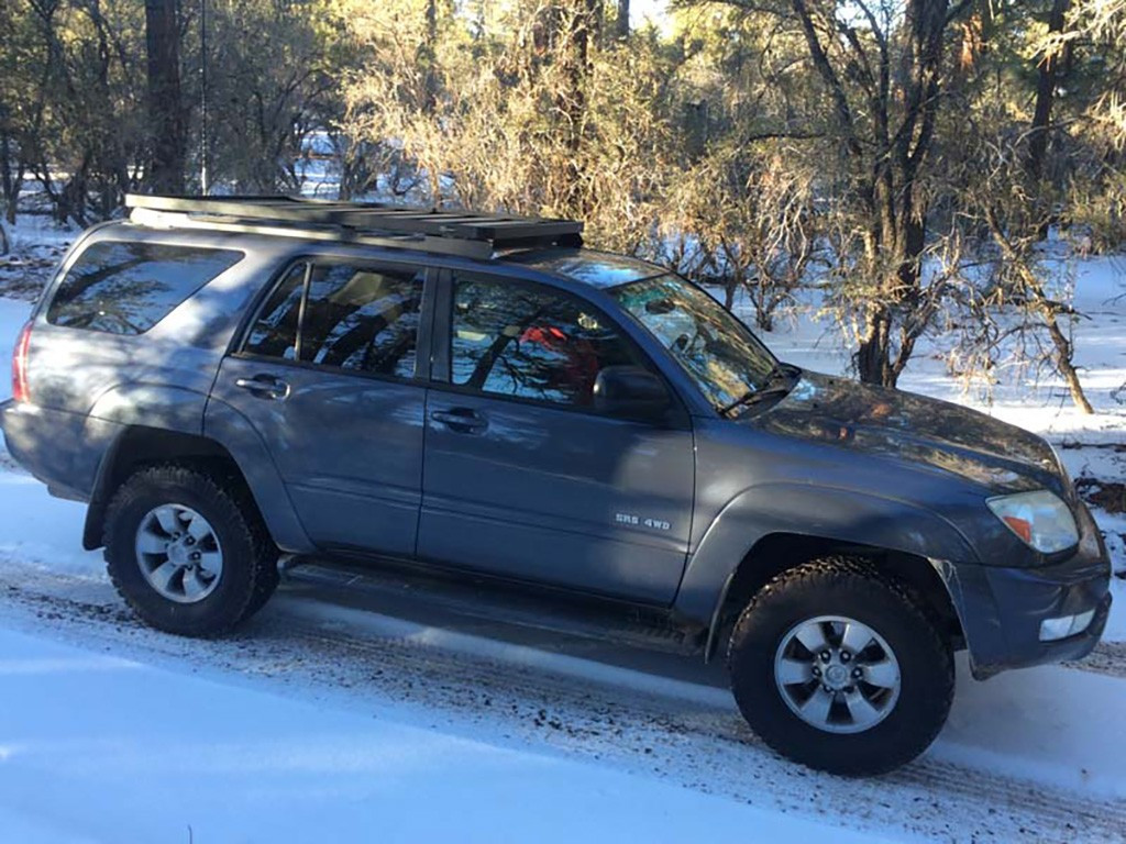 Toyota 4Runner (4. sukupolvi) Slimline II kattotelinesarja - Front Runner 4