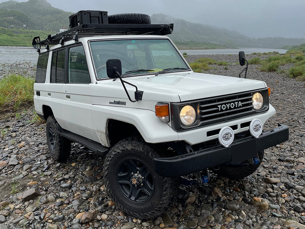 Toyota Land Cruiser 76 Slimline II 3/4 Roof Rack Kit - Front Runner 4