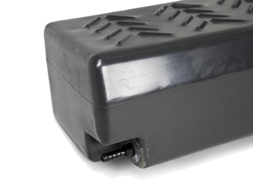 Footwell Water Tank - valmistaja Front Runner 2