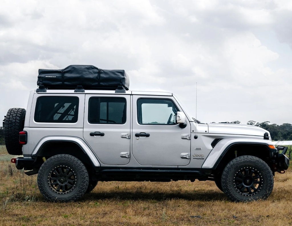 Cross 1200 - Soft Shell Rooftop Tent 3