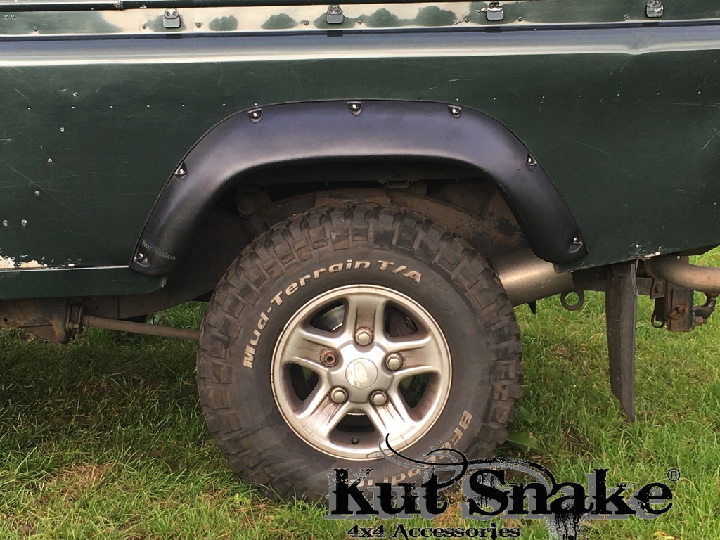 Lokasuojan levike, Land Rover Defender 12
