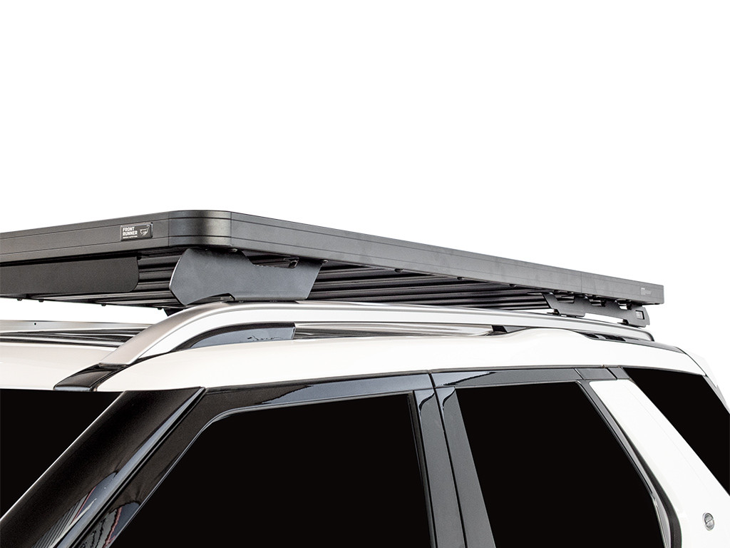 Land Roverin täysin uusi Discovery 5 (2017-nykyinen) Expedition Slimline II kattotelinesarja - Front Runner 2