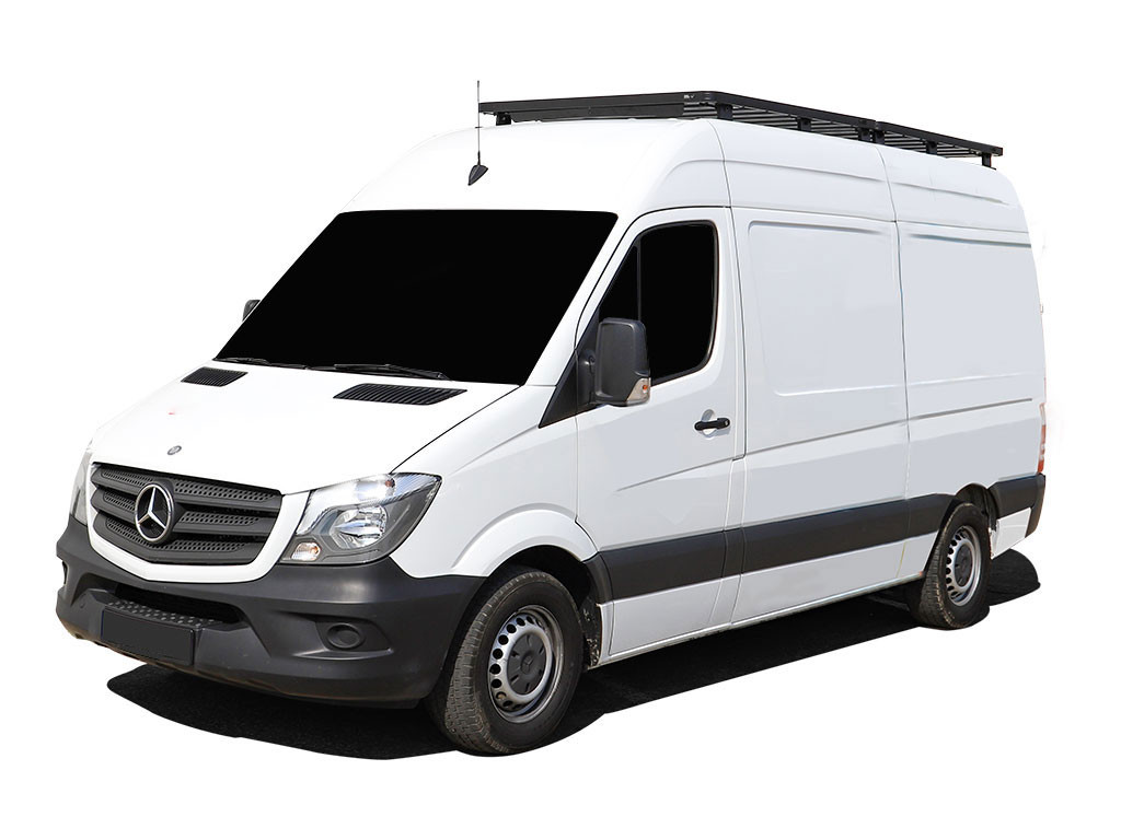 Mercedes Benz Sprinter 2Gen/3Gen 170in/L3/LWB Akseliväli ilman OEM-telaketjuja (2006-nykyinen) Slimline II -kattotelinesarja 1