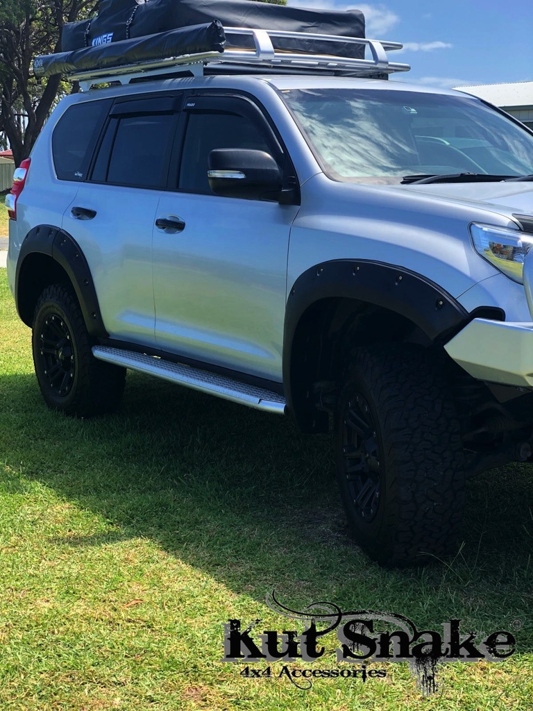 Lokasuojan levike, Toyota Land Cruiser 150 2
