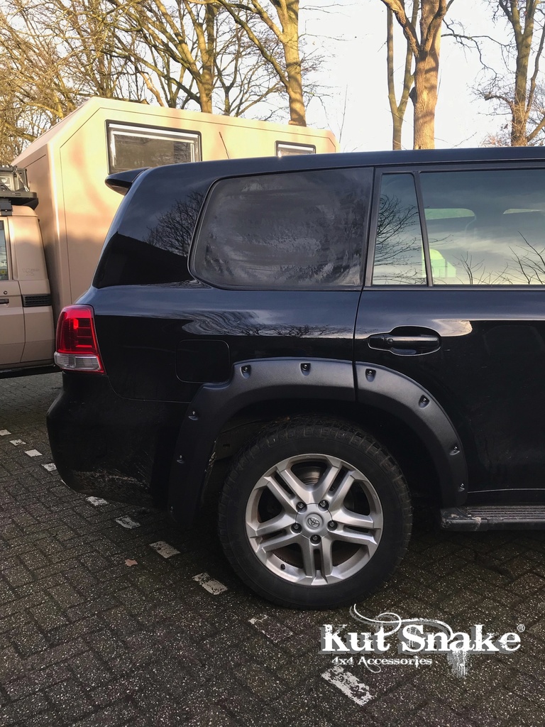 Fender Flares Toyota LC200 15