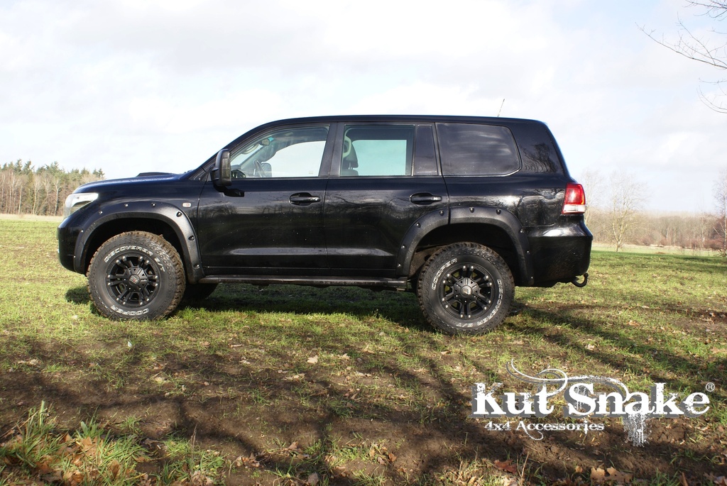 Fender Flares Toyota LC200 24