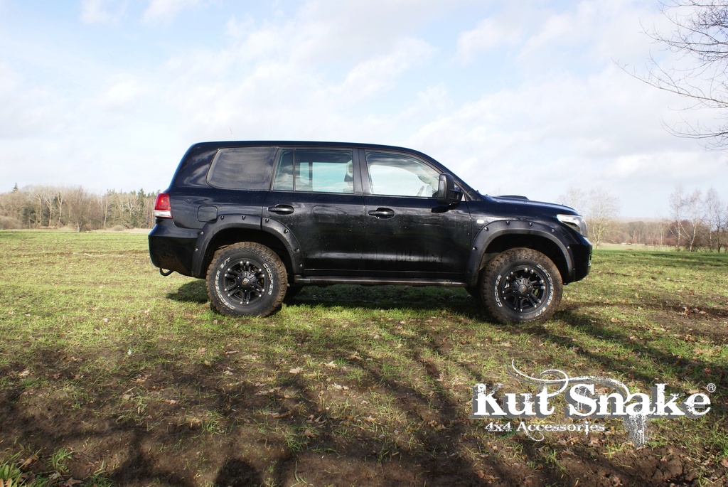 Fender Flares Toyota LC200 26