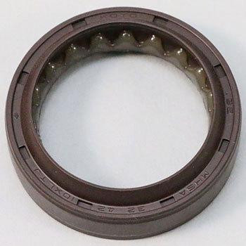 Manual Transmission oil seal rear