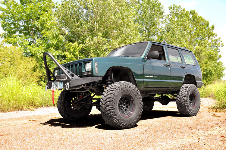 FRONT WINCH BUMPER JEEP CHEROKEE XJ